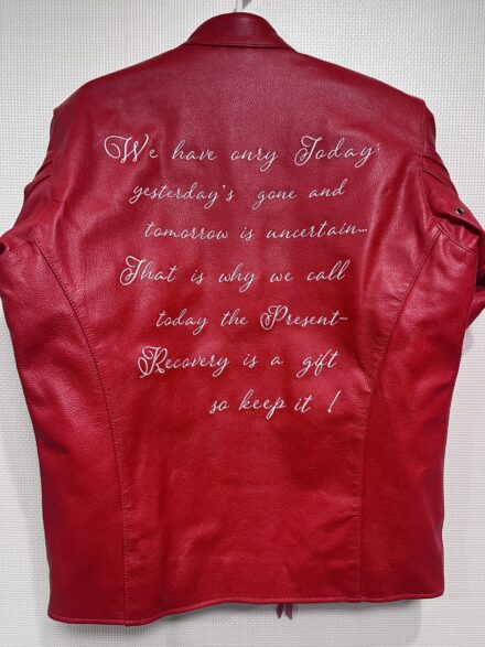 還暦お祝い！革ジャン刺繍！