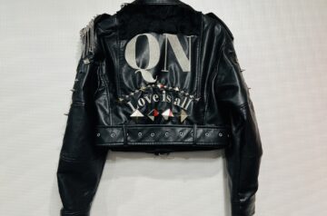 QN Love is all 革ジャン持ち込みスタッズ加工