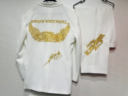 矢沢永吉　KING OF ROCK’N’ROLL　白スーツ刺繍加工